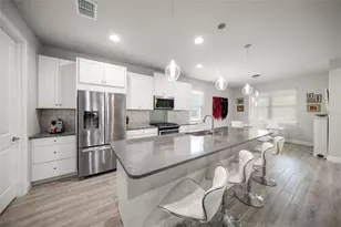 8620 Sundance Loop, Sarasota, FL 34238 - Photo 9