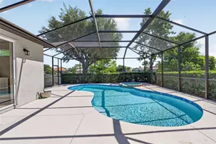 13332 Purple Finch Cir, Lakewood Ranch, FL 34202 - Photo 35