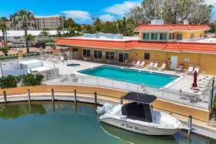 1215 S Portofino Dr, Sarasota, FL 34242 - Photo 43