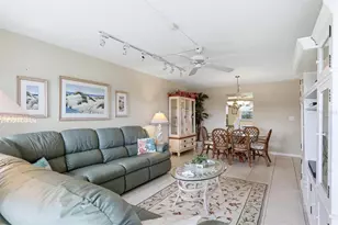 1215 S Portofino Dr, Sarasota, FL 34242 - Photo 7