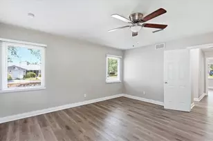 602 32nd St W, Bradenton, FL 34205 - Photo 29