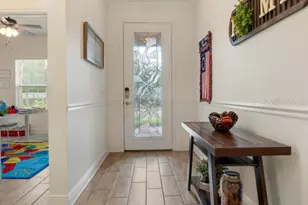7657 Ridgelake Cir, Bradenton, FL 34203 - Photo 5