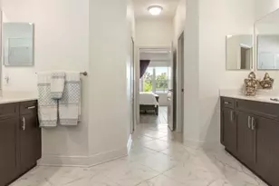 7657 Ridgelake Cir, Bradenton, FL 34203 - Photo 27