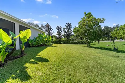 6228 35th Court E, Bradenton, FL 34203 - Photo 37