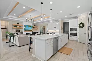 9293 Tequila Sunrise Dr, Sarasota, FL 34241 - Photo 11
