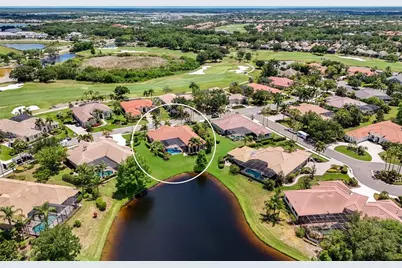 7207 Ashland Glen, Lakewood Ranch, FL 34202 - Photo 5