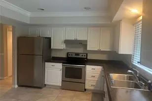 226 Delmar Ave, Sarasota, FL 34243 - Photo 13