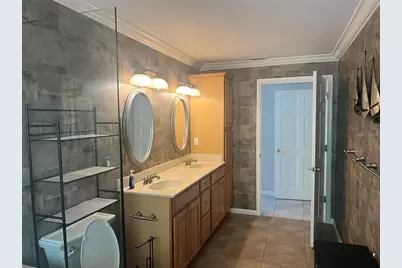 226 Delmar Ave, Sarasota, FL 34243 - Photo 25