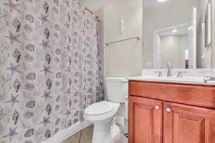 8106 Moonstone Dr, Sarasota, FL 34233 - Photo 23