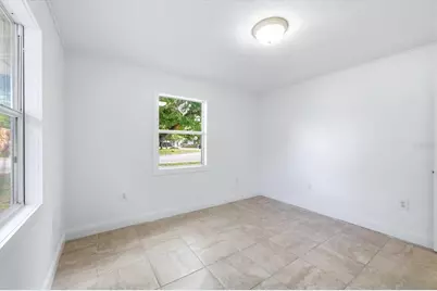 902 37th Street W, Bradenton, FL 34205 - Photo 17