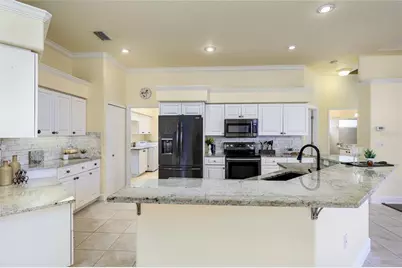 3720 59th Avenue Circle E, Ellenton, FL 34222 - Photo 7