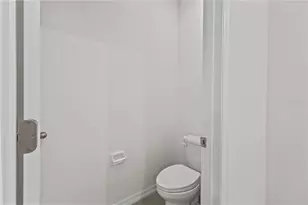 5750 Cape Primrose Dr, Sarasota, FL 34232 - Photo 25
