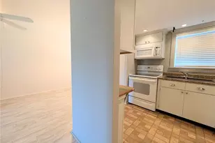 2319 Canal Dr, Bradenton, FL 34207 - Photo 15