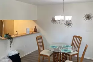 3813 59th Ave W, Bradenton, FL 34210 - Photo 5