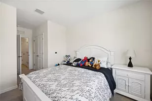 8924 Milestone Dr, Sarasota, FL 34238 - Photo 13