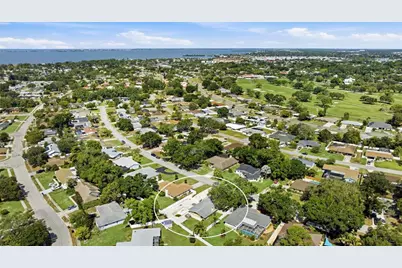 616 Saint Andrews Drive, Sarasota, FL 34243 - Photo 29