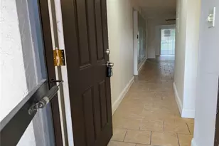 4127 Heron Way, Bradenton, FL 34205 - Photo 3
