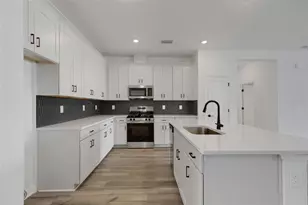 8717 Canard Cv, Palmetto, FL 34221 - Photo 5