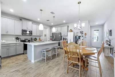 12323 Hearts Ease Street, Venice, FL 34293 - Photo 7