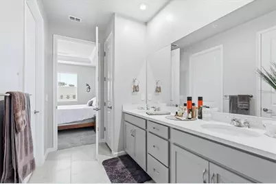 12323 Hearts Ease Street, Venice, FL 34293 - Photo 21