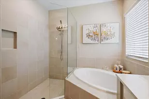 9085 Luna Ln, Sarasota, FL 34241 - Photo 25