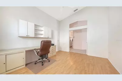 8928 Whitemarsh Avenue, Sarasota, FL 34238 - Photo 37