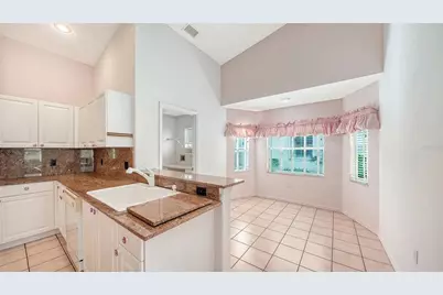 8928 Whitemarsh Avenue, Sarasota, FL 34238 - Photo 25