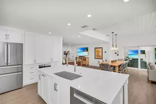 501 68th St, Holmes Beach, FL 34217 - Photo 19
