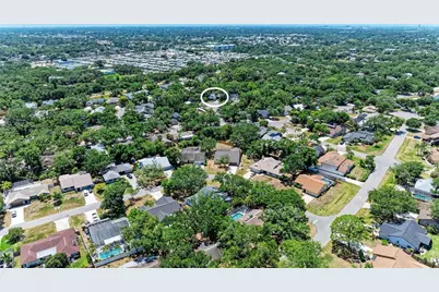 830 Hammockwood Court, Sarasota, FL 34232 - Photo 31