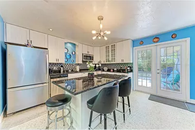 2616 Wood Street, Sarasota, FL 34237 - Photo 3