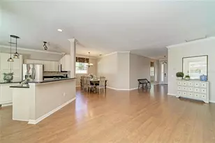 7102 Bluebell Ct, Lakewood Ranch, FL 34202 - Photo 11