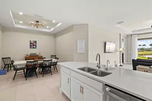 10254 Morning Mist Ln, Sarasota, FL 34241 - Photo 11