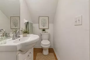 6414 23rd Ave Dr W, Bradenton, FL 34209 - Photo 9