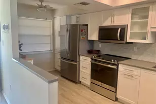 2310 Canalbluff Pl, Sarasota, FL 34231 - Photo 1