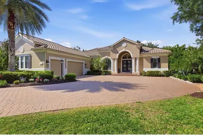 12407 Highfield Circle, Lakewood Ranch, FL 34202 - Photo 3