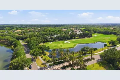 12407 Highfield Circle, Lakewood Ranch, FL 34202 - Photo 69