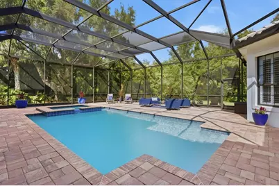 12407 Highfield Circle, Lakewood Ranch, FL 34202 - Photo 7