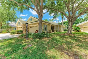 5047 Lakescene Pl, Sarasota, FL 34243 - Photo 5