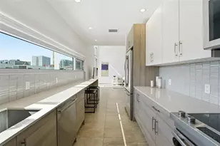 1350 5th St, Sarasota, FL 34236 - Photo 15