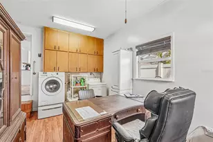 5102 Moeller Ave, Sarasota, FL 34233 - Photo 19