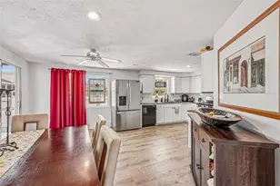 5102 Moeller Ave, Sarasota, FL 34233 - Photo 11