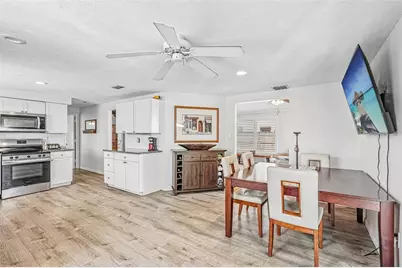 5102 Moeller Avenue, Sarasota, FL 34233 - Photo 13