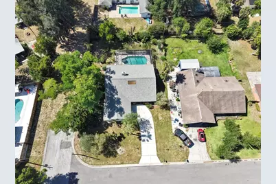 948 Winter Garden Drive, Sarasota, FL 34243 - Photo 47