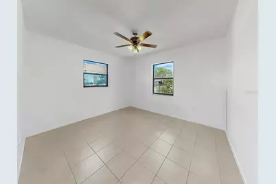948 Winter Garden Drive, Sarasota, FL 34243 - Photo 21