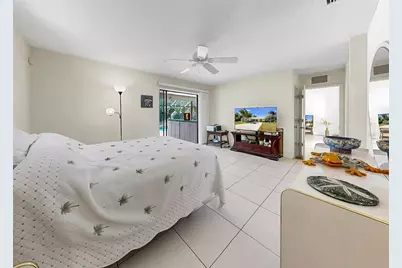 948 Winter Garden Drive, Sarasota, FL 34243 - Photo 27