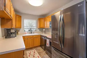 1014 27th Ave W, Palmetto, FL 34221 - Photo 9