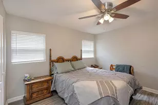 1014 27th Ave W, Palmetto, FL 34221 - Photo 11