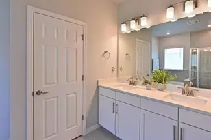 8251 Abalone Loop, Parrish, FL 34219 - Photo 19