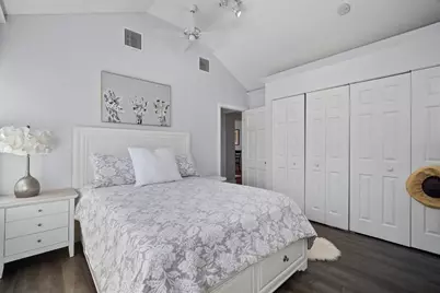 813 Hudson Avenue, Sarasota, FL 34236 - Photo 23