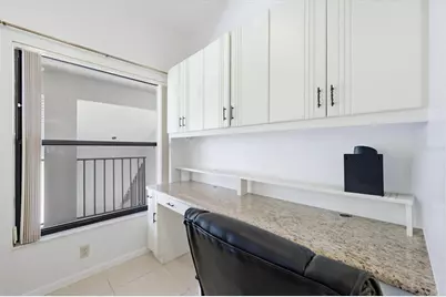 4430 47th Avenue W #202, Bradenton, FL 34210 - Photo 17